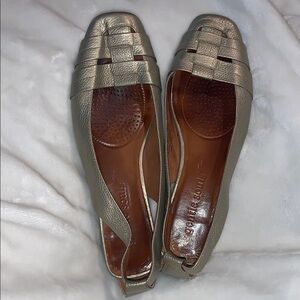 Gentle Souls Elegant Gold Leather Women Shoes